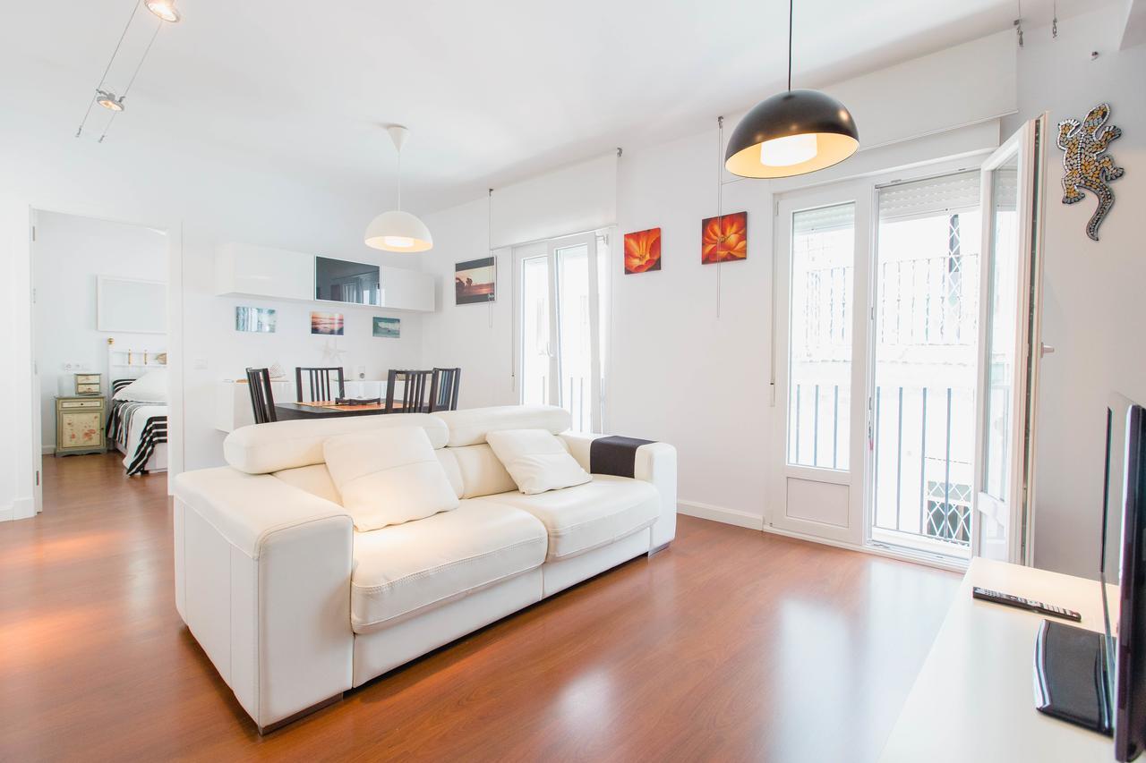 Apartamento A Un Pasito Del Mercado Cádiz Buitenkant foto