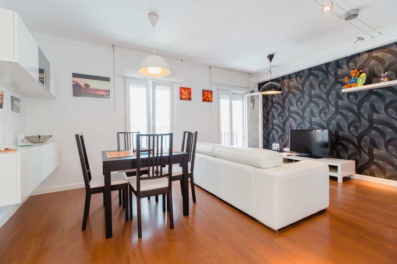 Apartamento A Un Pasito Del Mercado Cádiz Buitenkant foto